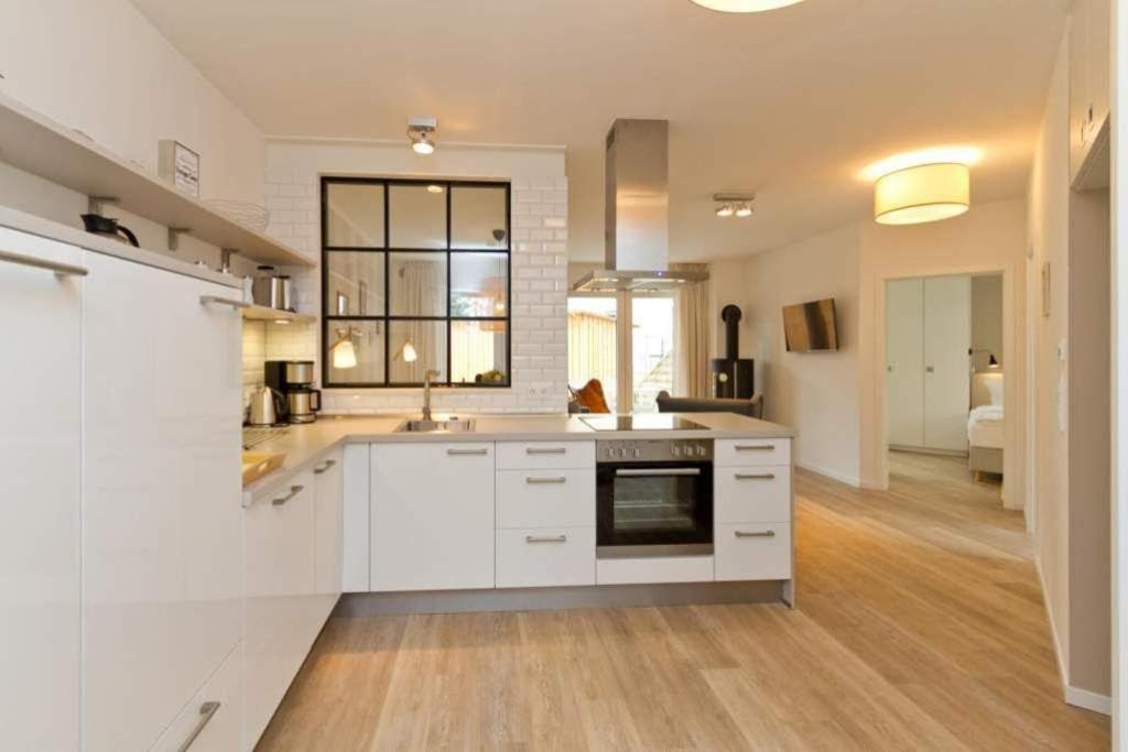 Villa Bettina App 01 Херингсдорф Екстериор снимка